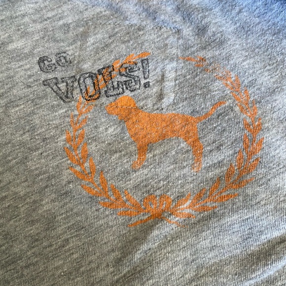 Victoria’s Secret Pink UT Vols Baby tee L - Picture 2 of 5